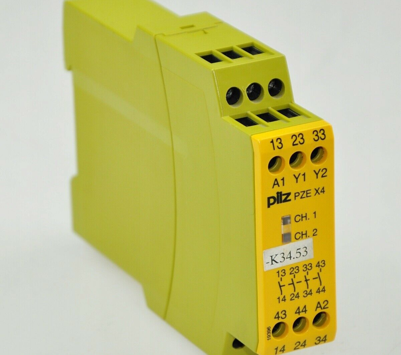 PZE X4 24VDC 4n/o