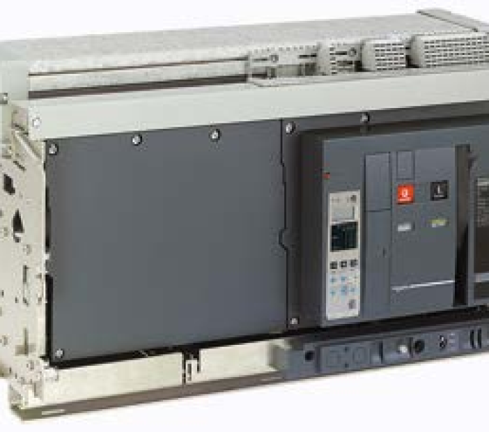 ACB Schneider NW40H13D2 4000A 65kA 3P